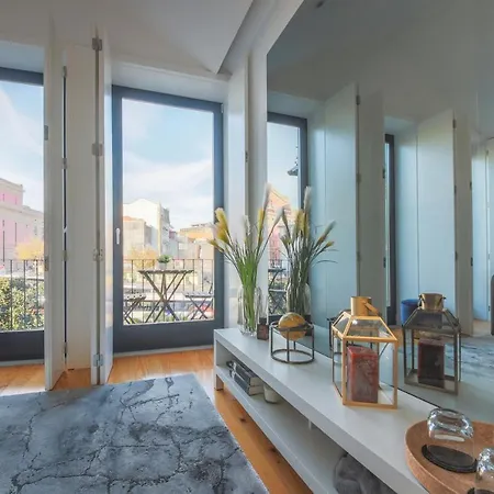 Sunshine Apartment *